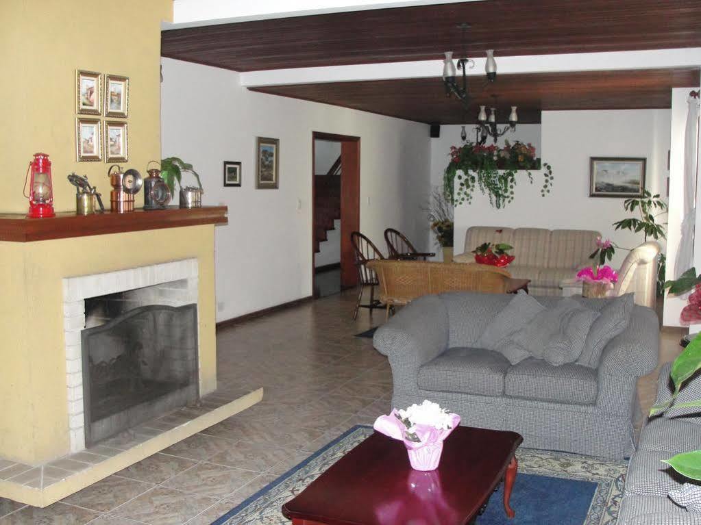 Hotel Aldeia Da Serra Campos do Jordão Extérieur photo